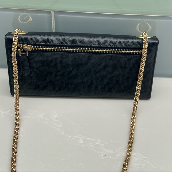 🖤Authentic Prada Saffiano Leather Wallet On Chain🖤 - Picture 4 of 13